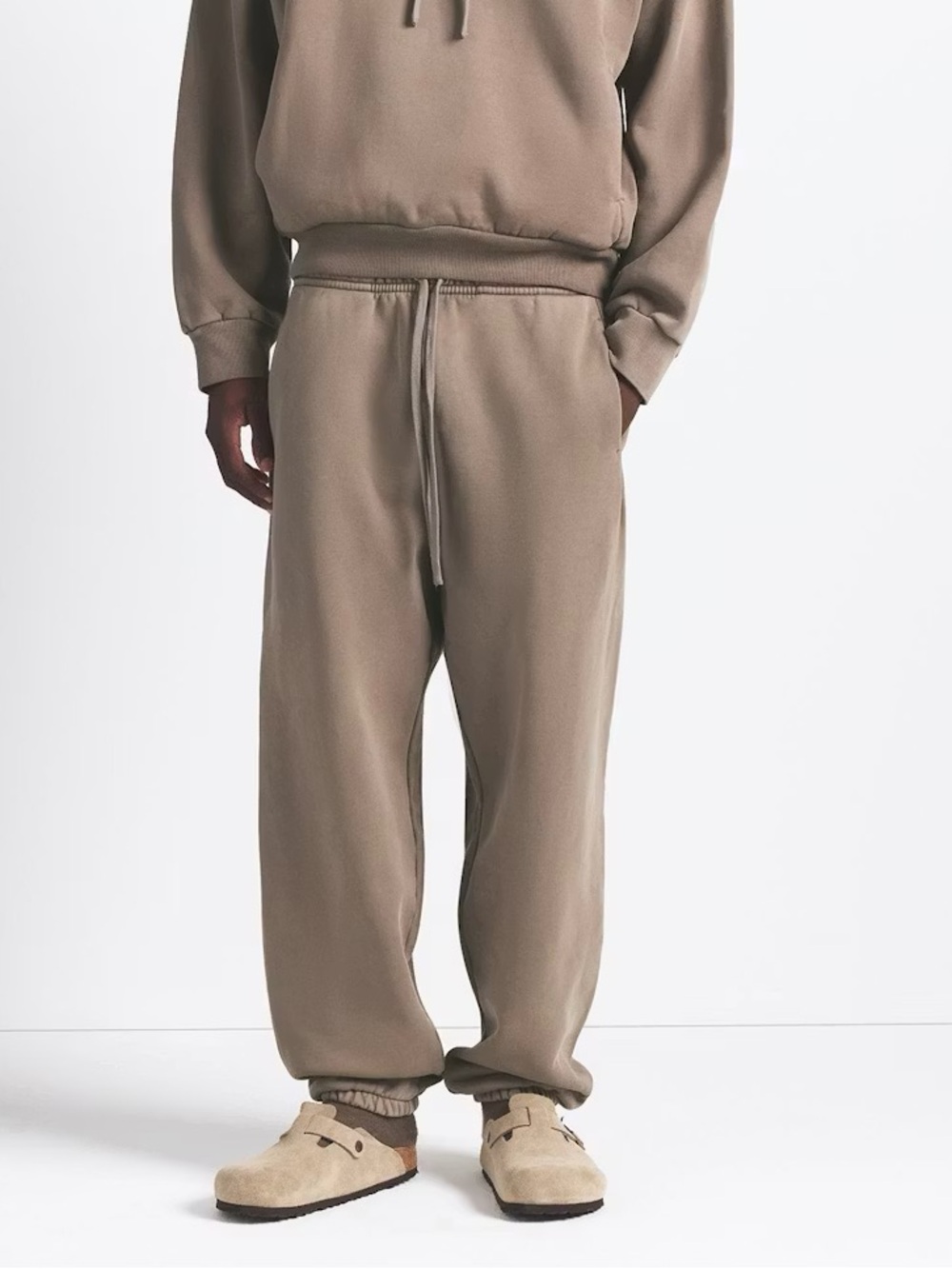 Skims Men’s Cotton Heavyweight Jogger in Truffle Size Large NWT
